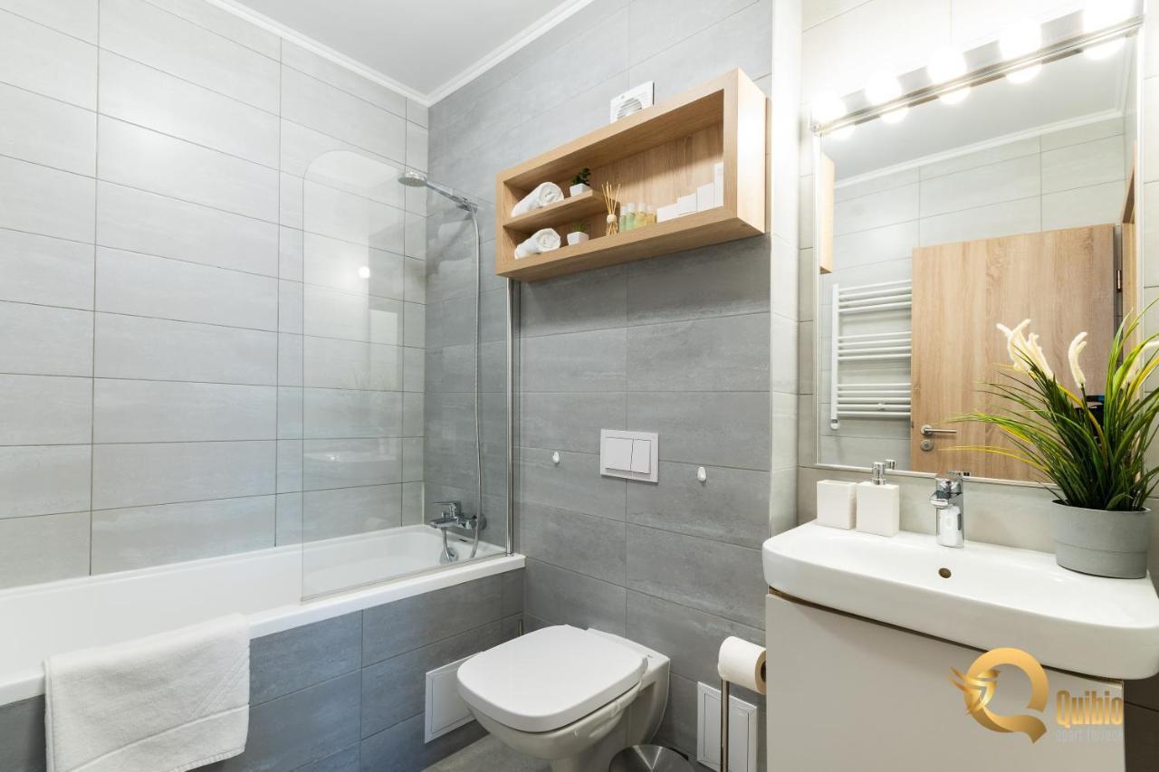 Quibio Apart Terrace Брашов Екстериор снимка