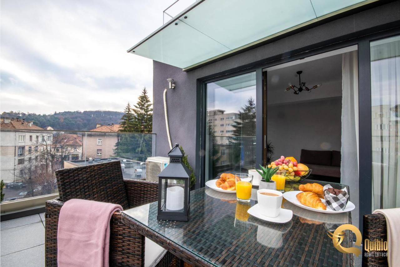 Quibio Apart Terrace Брашов Екстериор снимка