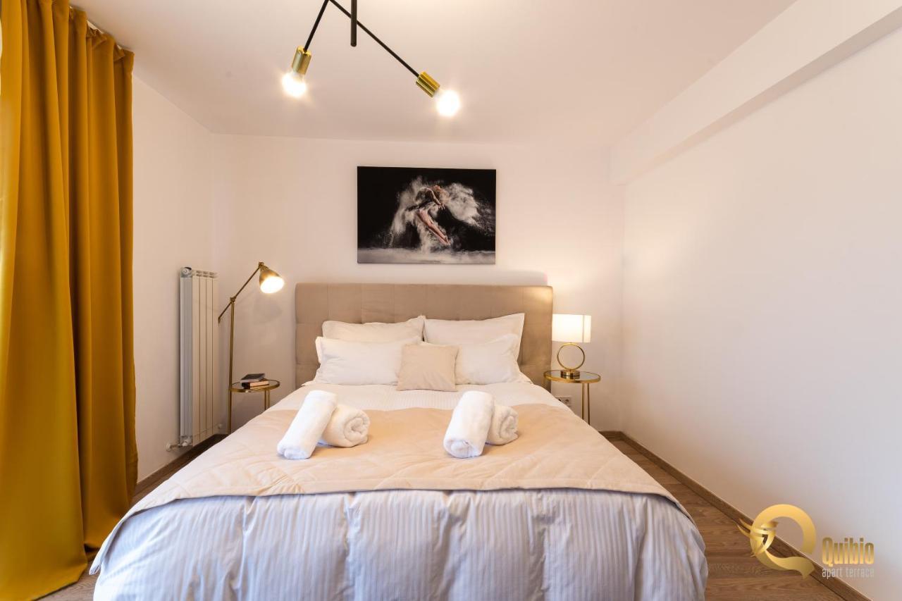 Quibio Apart Terrace Брашов Екстериор снимка